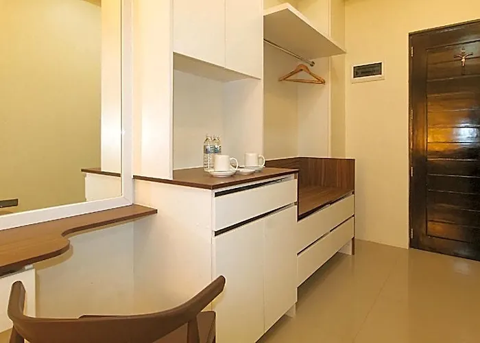 Hotel Reddoorz @ Leoncia Apartelle Mandaue *