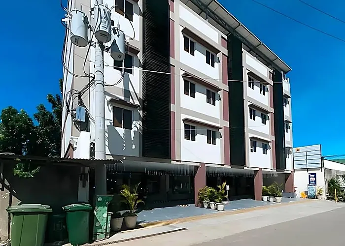 Hotel Reddoorz @ Leoncia Apartelle Mandaue