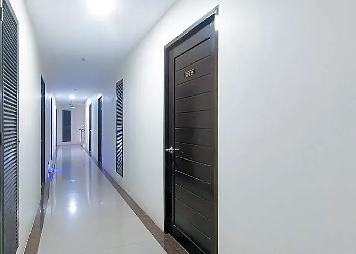 Reddoorz @ Leoncia Apartelle Mandaue Hotel