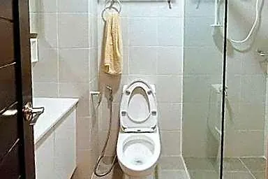 Hotel Reddoorz @ Leoncia Apartelle Mandaue *